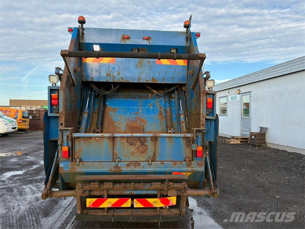 Scania P 230 Andre lastebiler