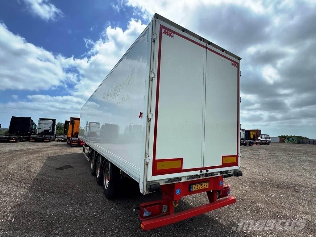SDC 13,60m boks Lettisolert skaptrailer