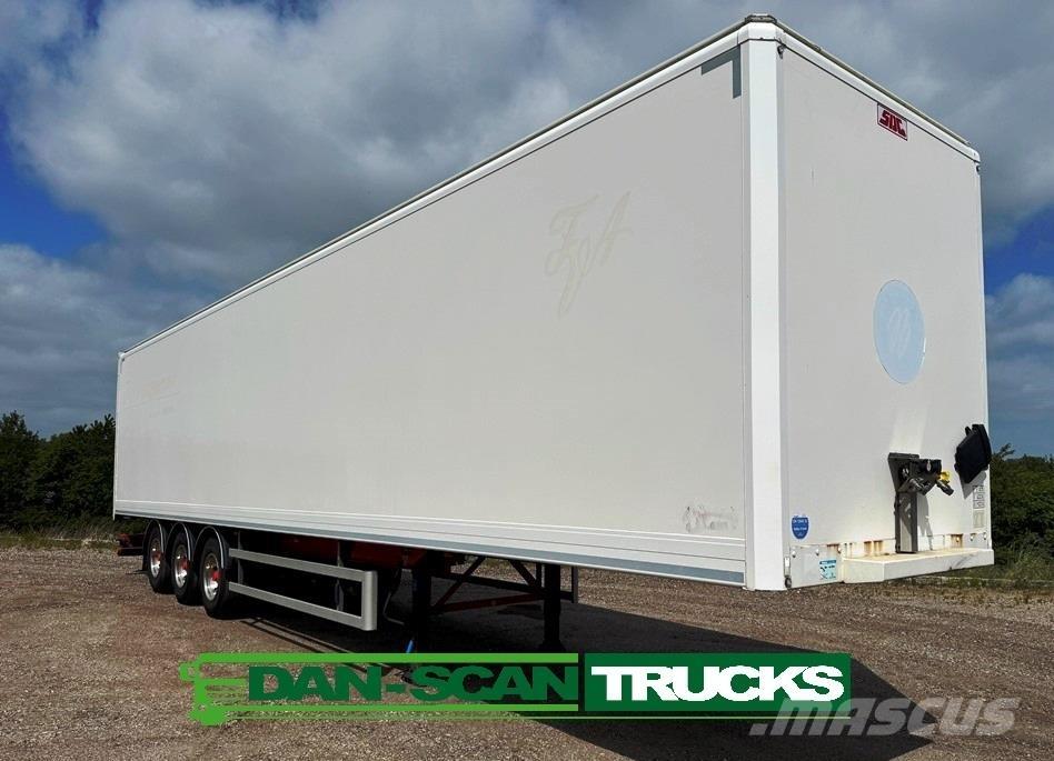SDC 13,60m boks Lettisolert skaptrailer