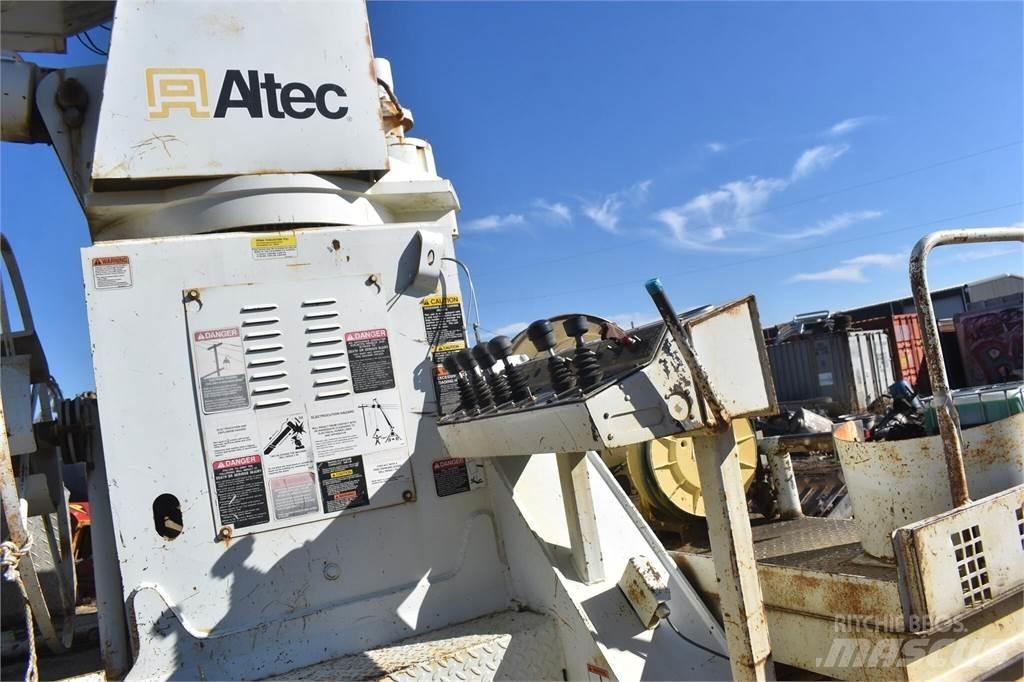 Altec D2045TR Borrigg lastebilmontert