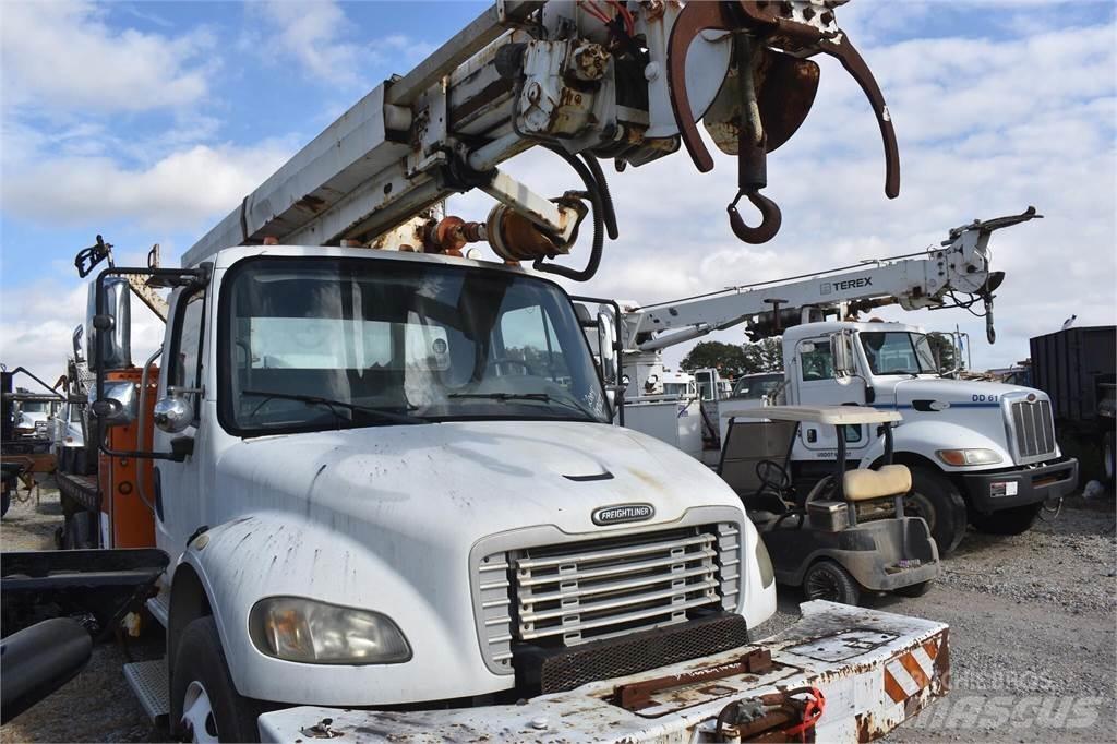 Altec D945B Borrigg lastebilmontert