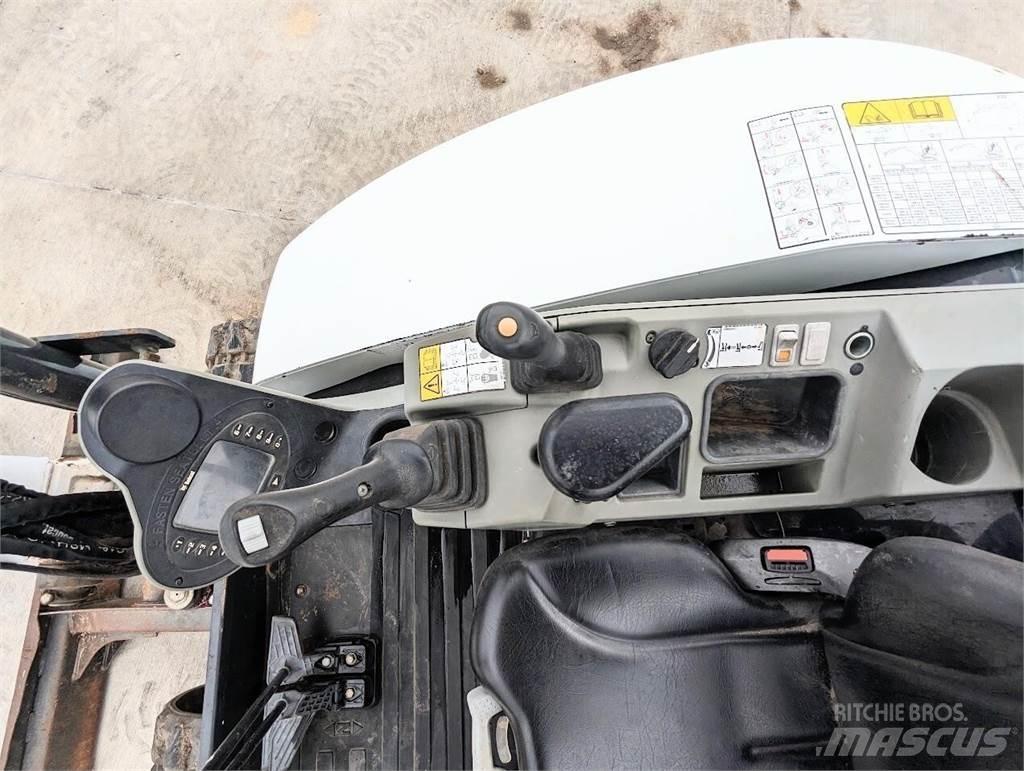 Bobcat E32I Minigravere <7t