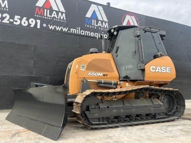 CASE 650M WT Dozere Beltegående