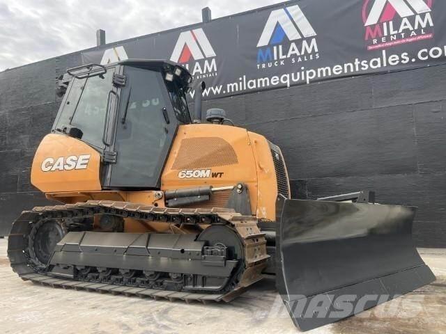 CASE 650M WT Dozere Beltegående