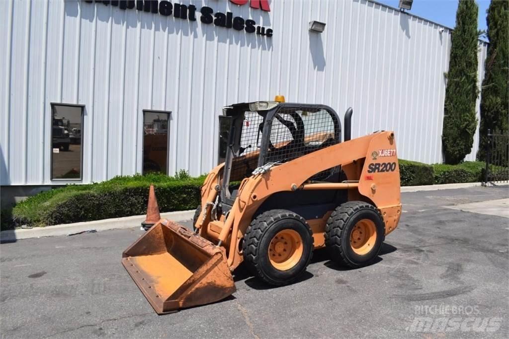 CASE SR200 Kompaktlastere