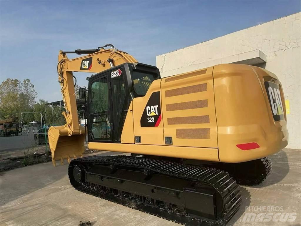 CAT 323 Beltegraver