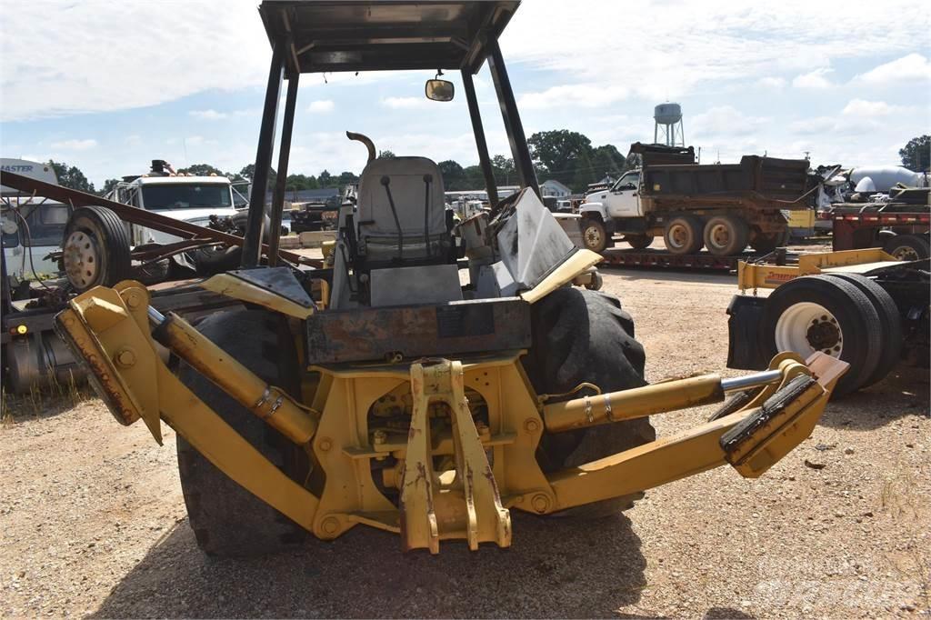 CAT 416B Traktorgravere