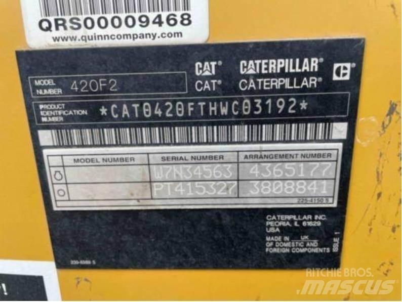 CAT 420F2 Traktorgravere