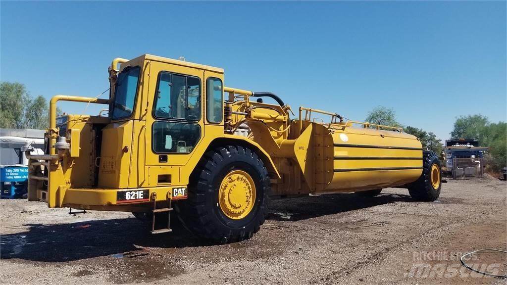 CAT 621E Tanktrailere