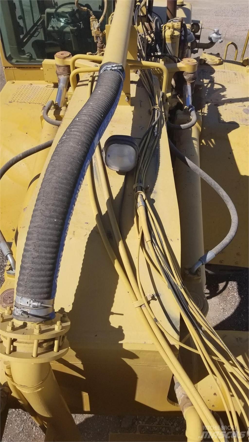 CAT 621E Tanktrailere