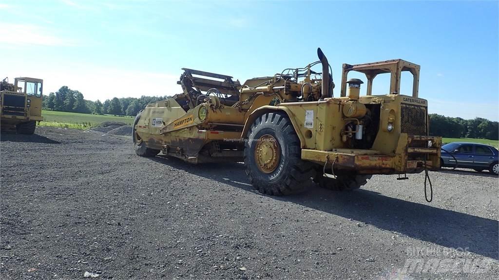CAT 623B Veiskrape