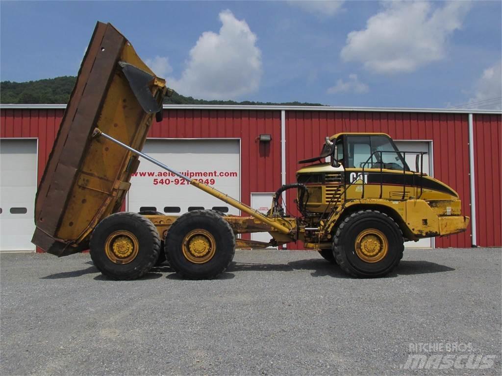 CAT 725 Rammestyrte Dumpere
