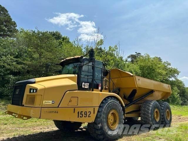 CAT 745 Rammestyrte Dumpere