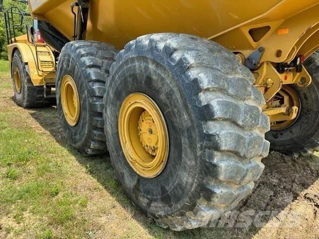 CAT 745 Rammestyrte Dumpere