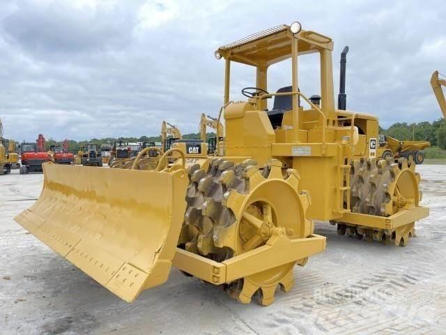 CAT 815 Avfallspresser