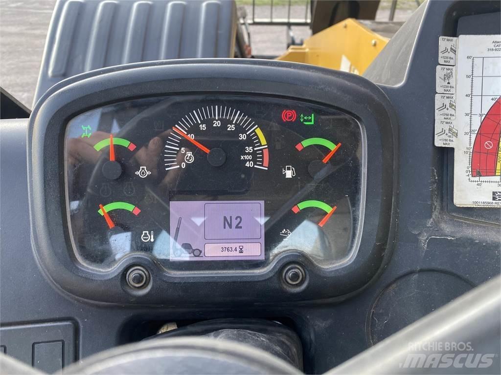 CAT TL1255D Teleskoplastere