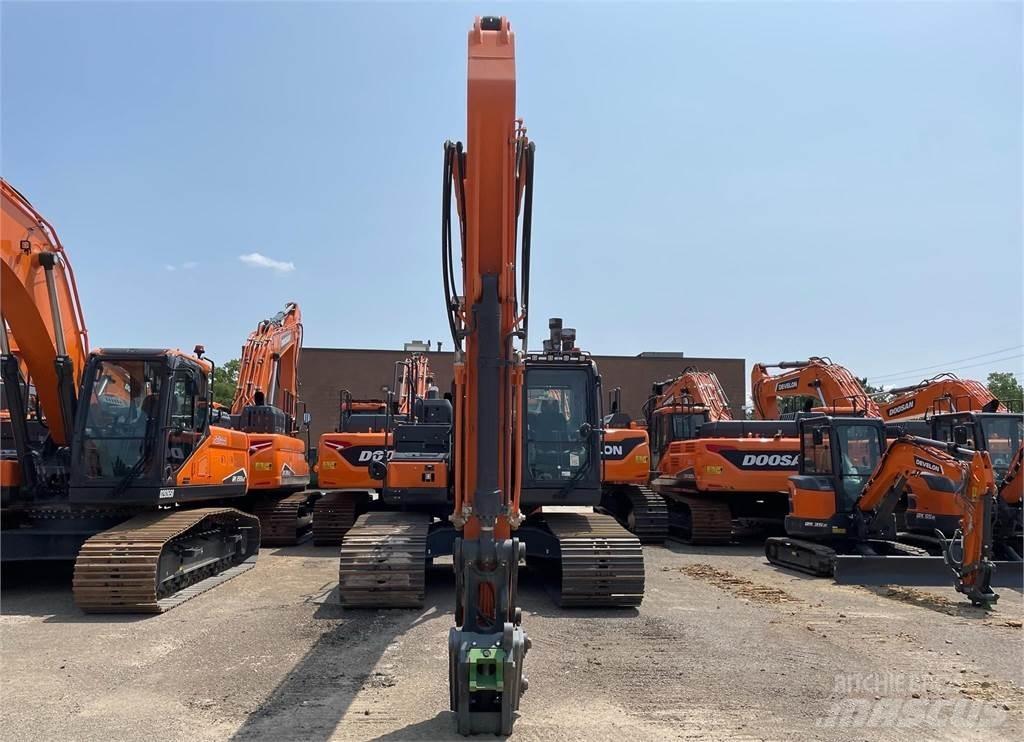 Develon DX225 LC-7 Beltegraver