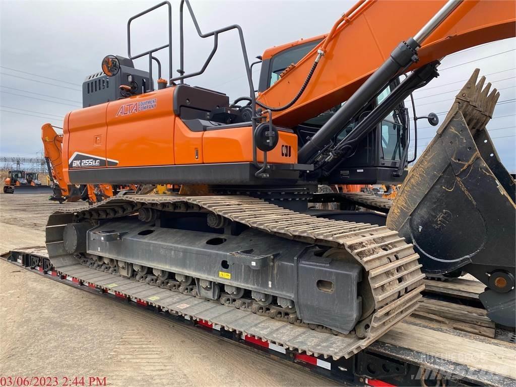 Develon DX255 LC-7 Beltegraver