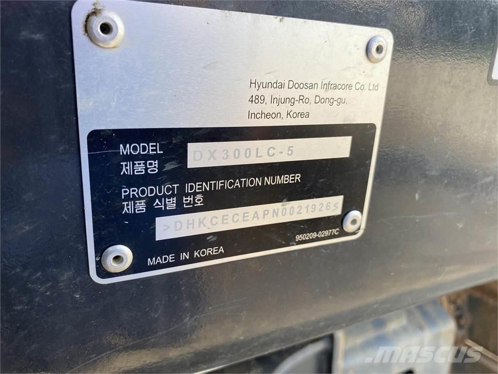 Develon DX300 LC-5 Beltegraver