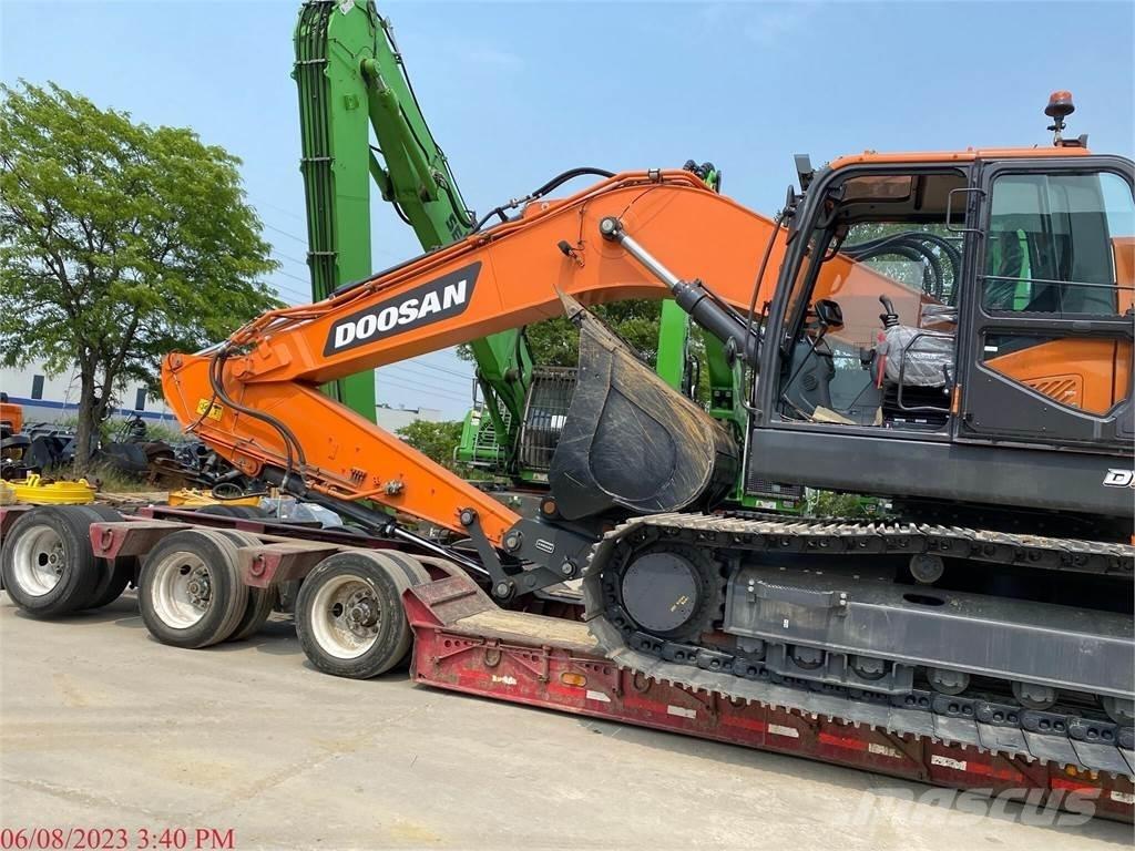 Develon DX350 LCR-7 Beltegraver