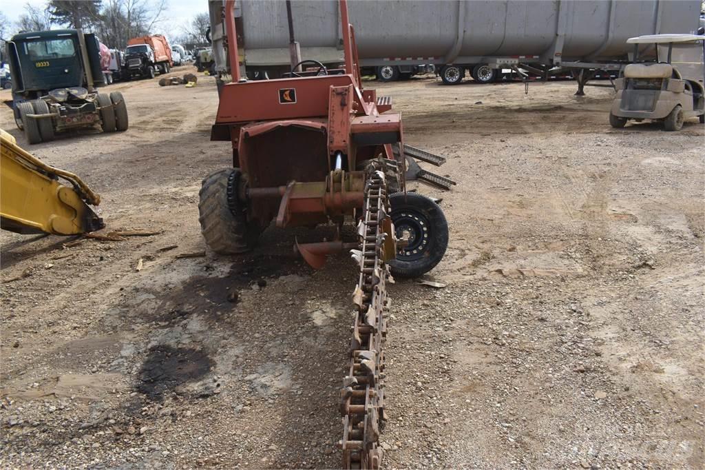 Ditch Witch 6510DD Kjedegravere