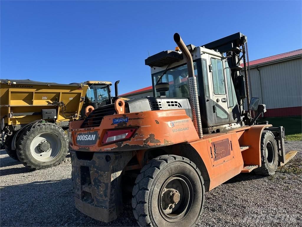 Doosan D160S-7 Gaffeltrucker - Annet
