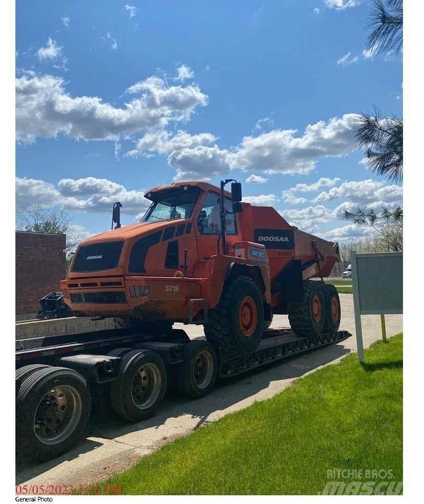 Doosan DA30 Rammestyrte Dumpere