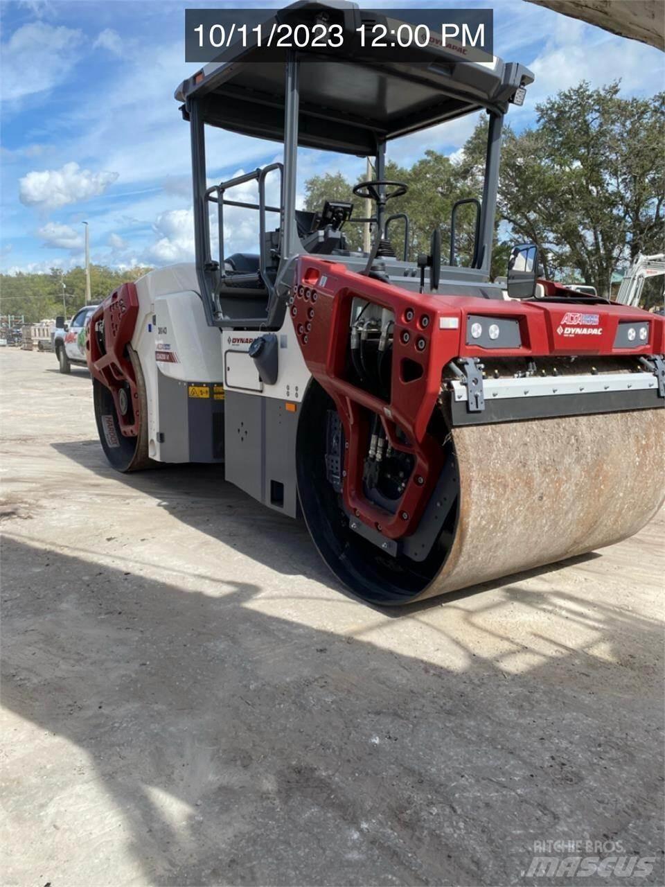Dynapac CO4200 VI Tandem Valser