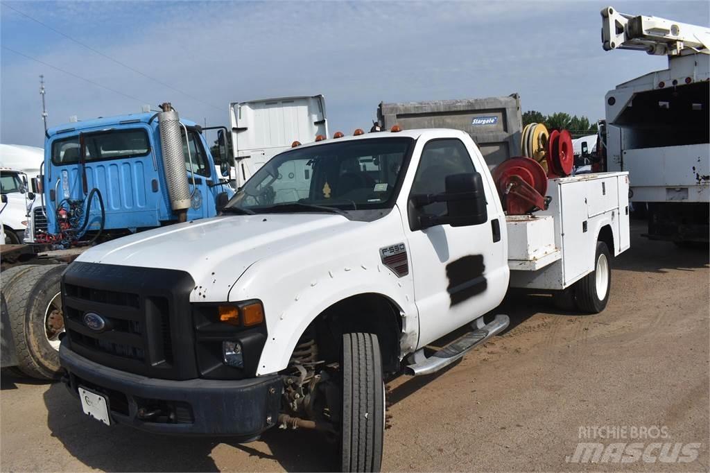 Ford F550 Kommunalt / generelt kjøretøy