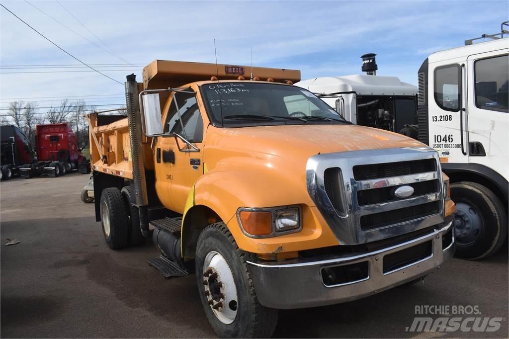 Ford F750 Tippbil