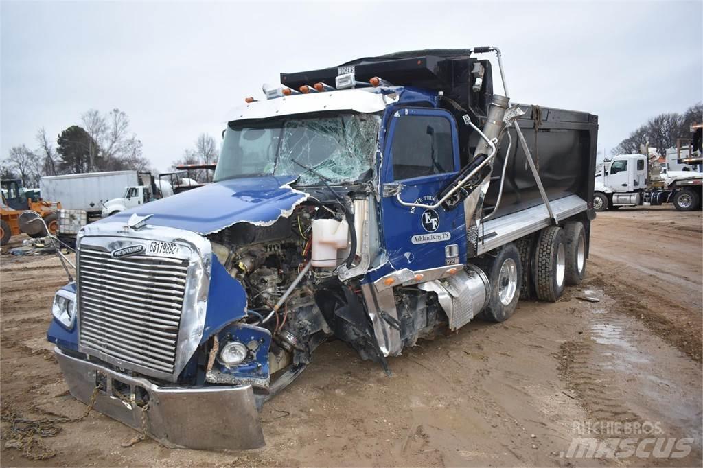 Freightliner 122SD Tippbil