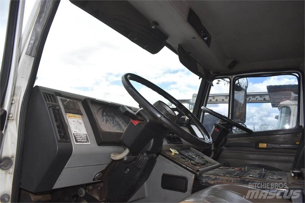 Freightliner FL70 Feiebiler