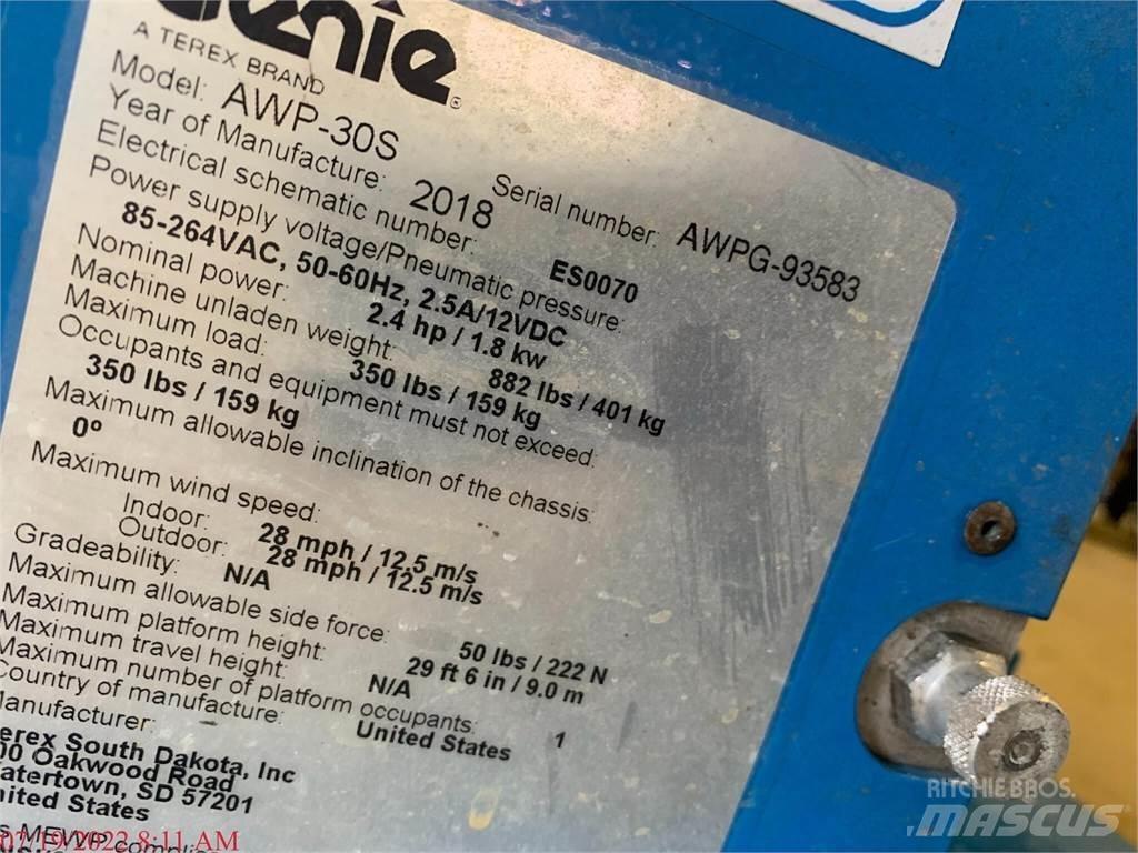 Genie AWP30S Personløftere