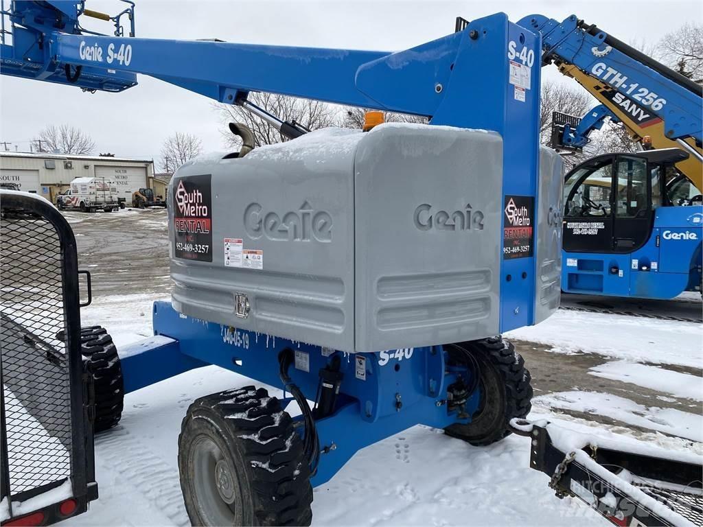 Genie S40 Teleskop bomlifter
