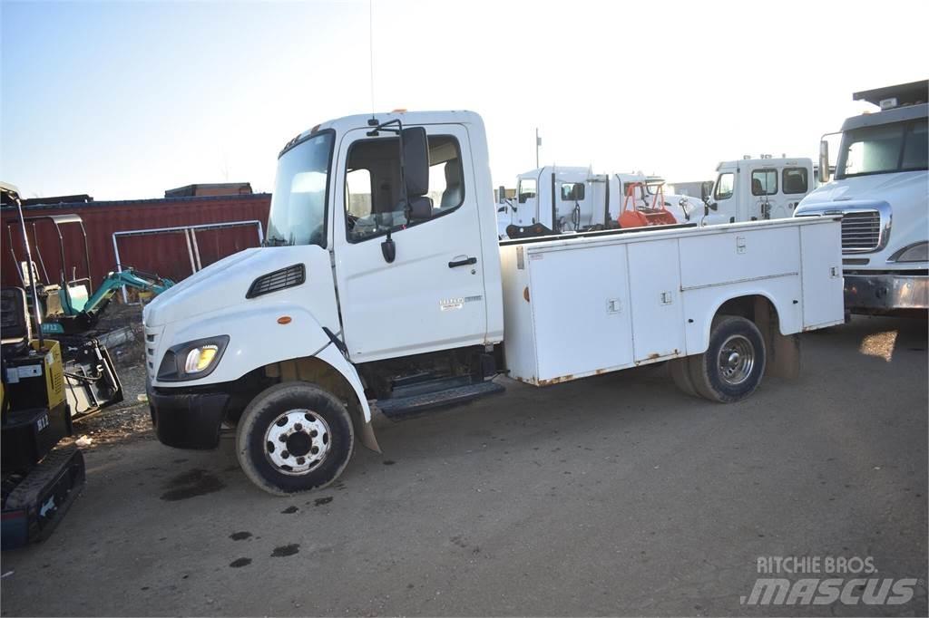 Hino 145 Kommunalt / generelt kjøretøy