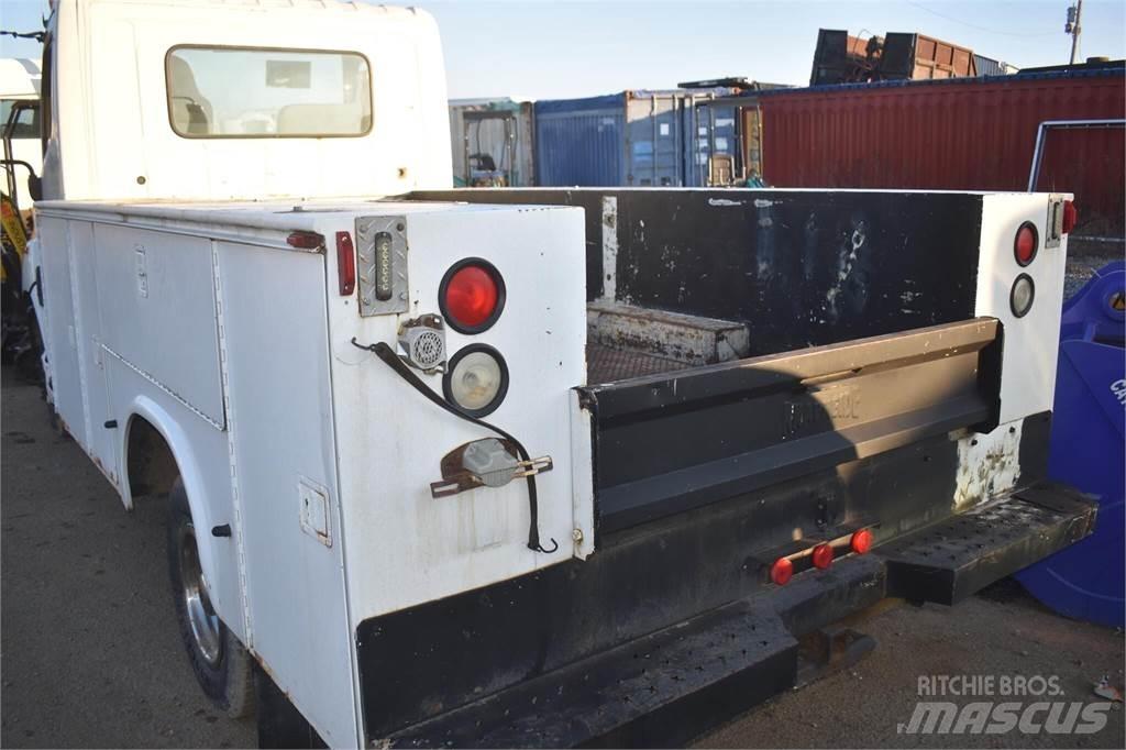 Hino 145 Kommunalt / generelt kjøretøy