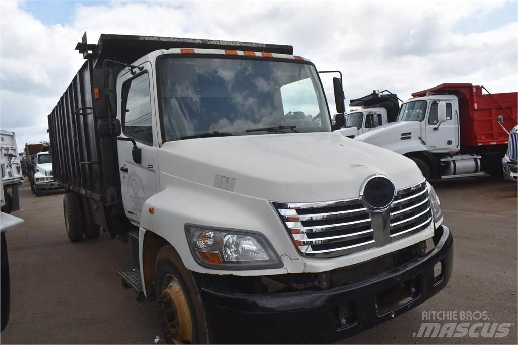 Hino 268 Tippbil