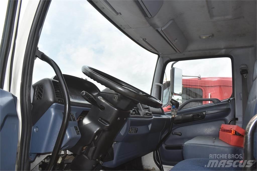 Hino 338 Kommunalt / generelt kjøretøy