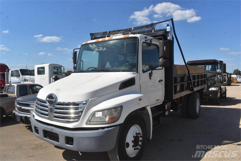 Hino 338 Tippbil