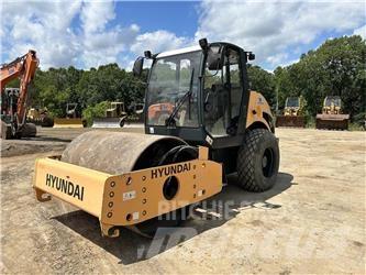 Hyundai HR70C Tandem Valser
