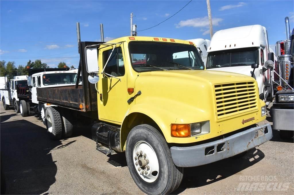 International 4900 Tippbil