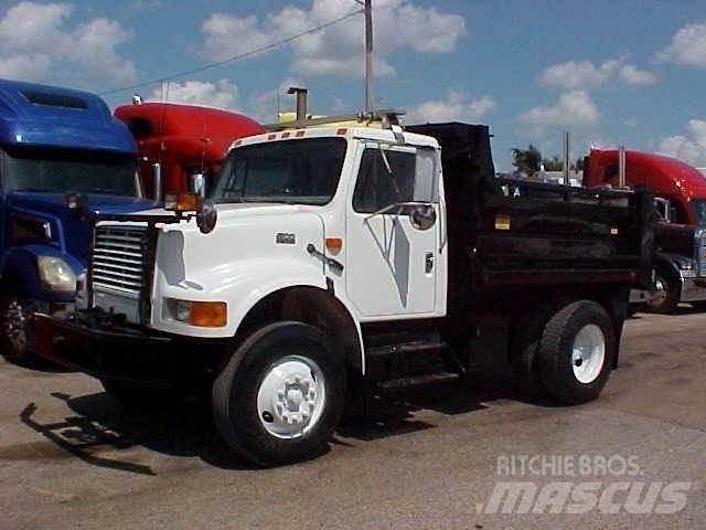 International 4900 Tippbil