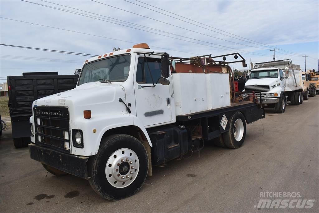International S2300 Tankbiler