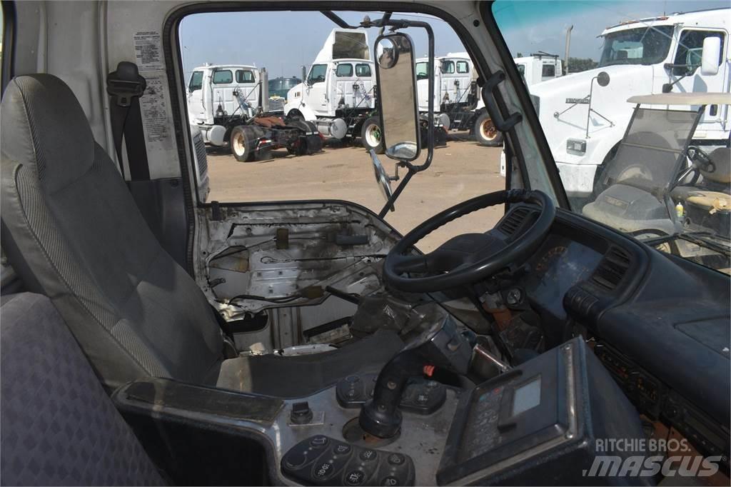 Isuzu NPR Feiebiler