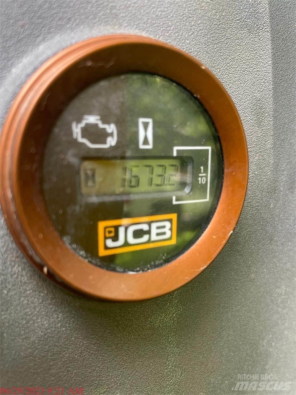 JCB 131X LC Beltegraver