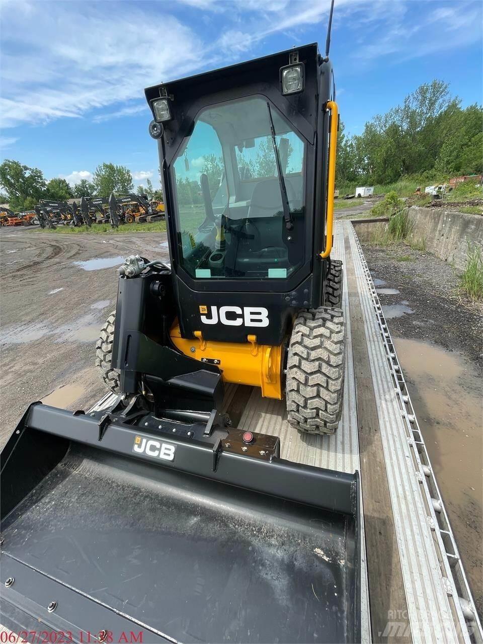 JCB 300 Kompaktlastere