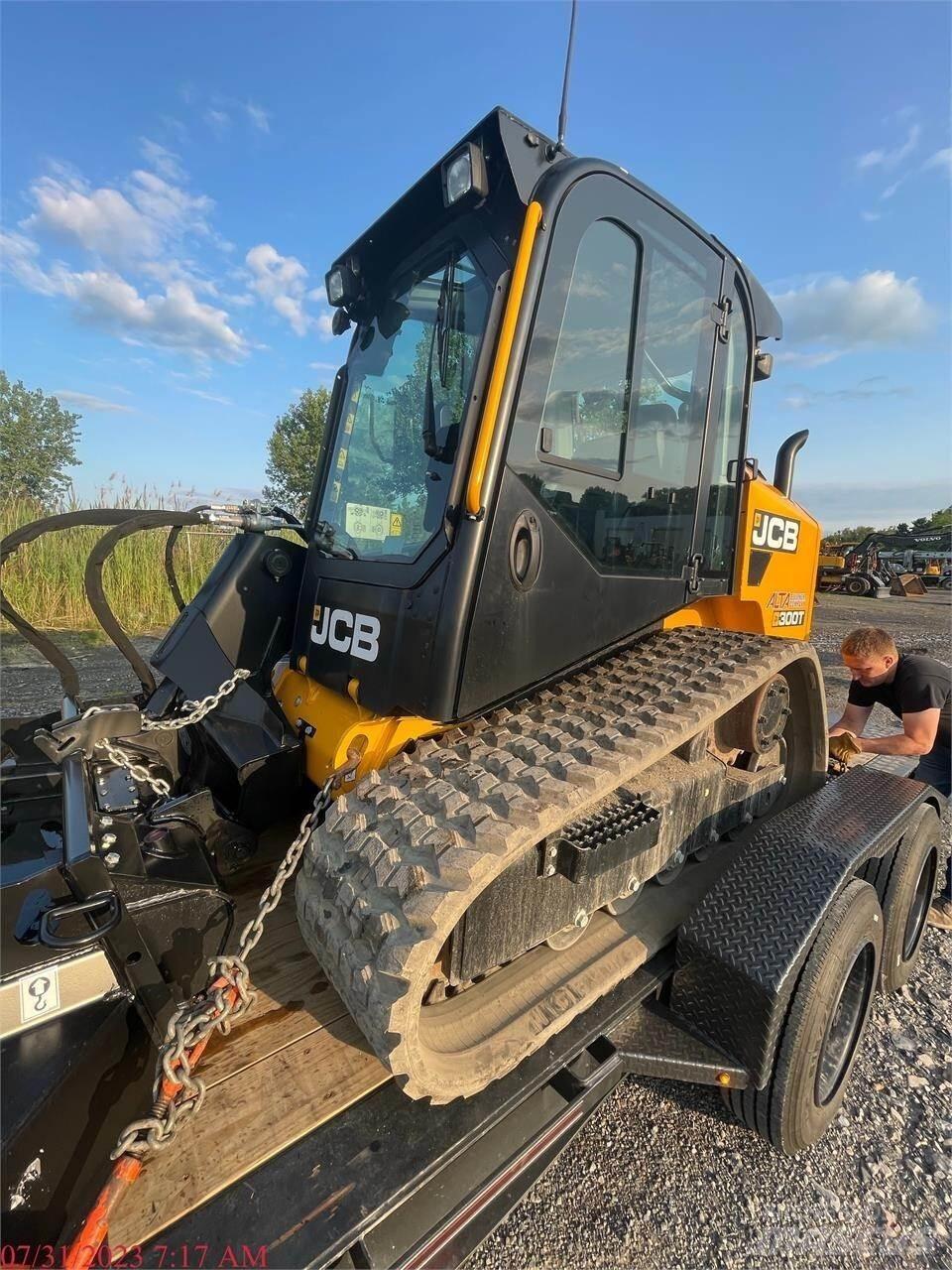 JCB 300T Kompaktlastere