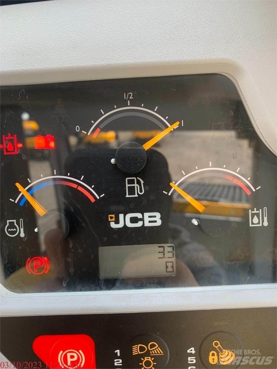 JCB 3TS-8T Kompaktlastere