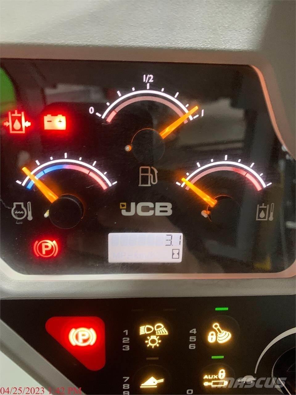 JCB 3TS-8W Kompaktlastere
