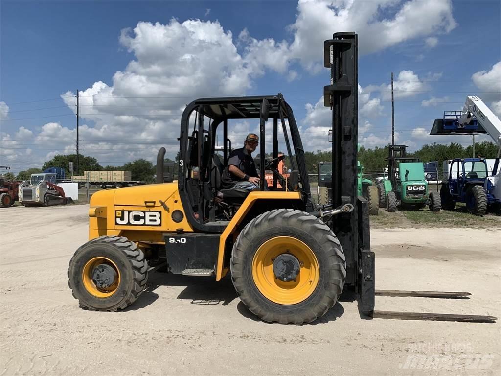 JCB 930 Terrenggående gaffeltruck